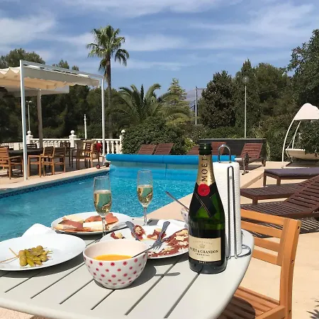 Villa Villa Las Nieves 17Pers