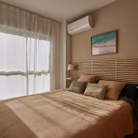 Apartamento Bright Sunny Albir