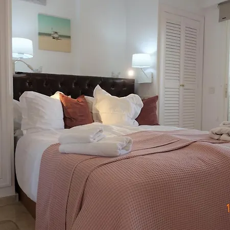 Apartment Santa Barbara - 200 M To The