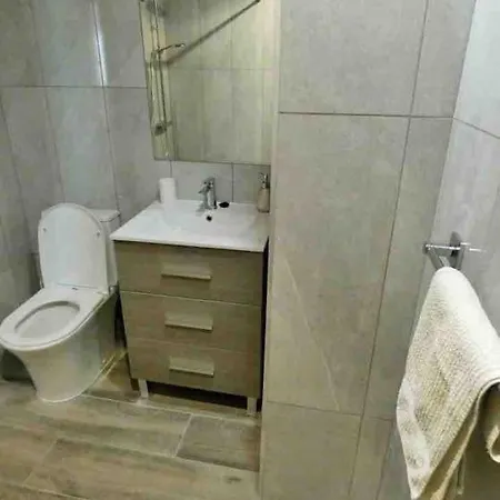Lovely 2 Bedroom 2nd Line To El Albir
