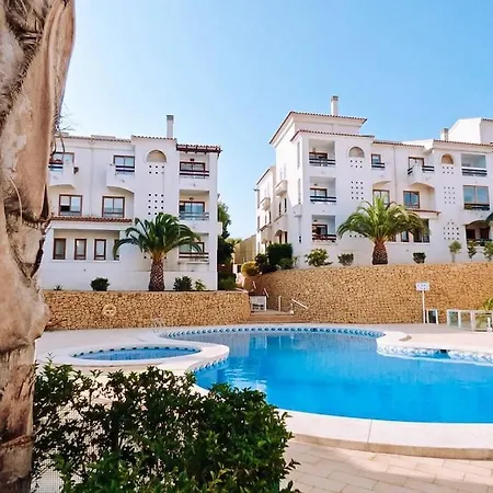 Soleado Con Piscina Y Terraza Privada. Apartment