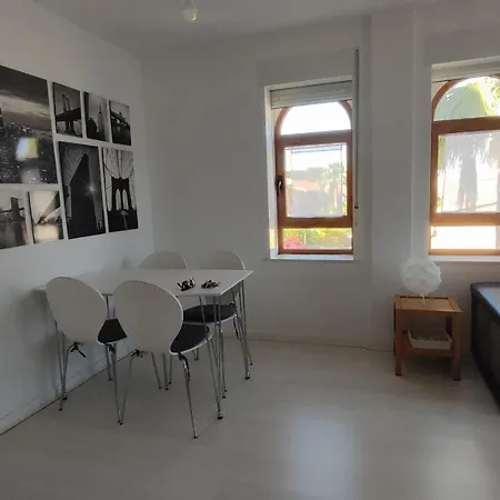 Piso Ardilla Apartment *