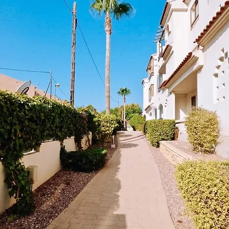Soleado Con Piscina Y Terraza Privada. El Albir