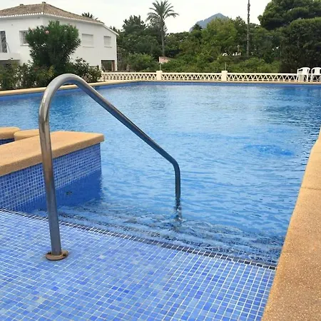 Appartement Beachfront 2-bedroom, Sleeps 6, Pool, Restaurants El Albir