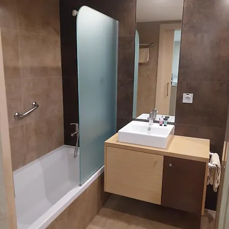 Albir Palace Apartment *