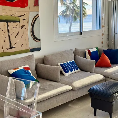 Appartement Beachfront 2-bedroom, Sleeps 6, Pool, Restaurants El Albir