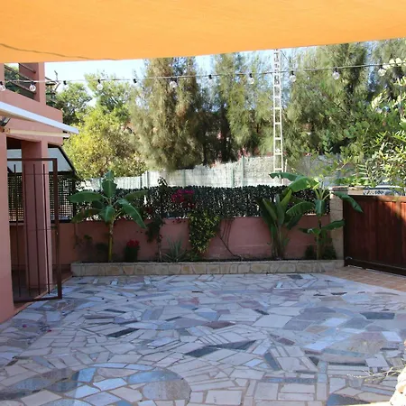 El Faro Albir Apartamento *