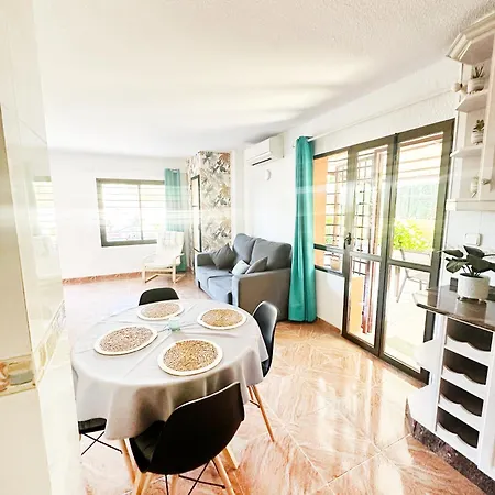 El Faro Albir Apartamento *