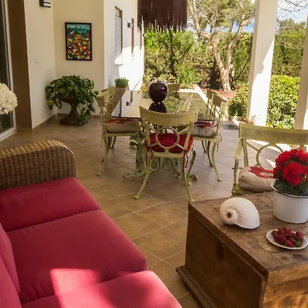 Azul Albir Villa