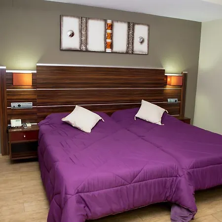 Hotel Noguera 2*
