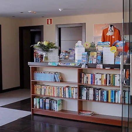 Albir Palace Apartment *