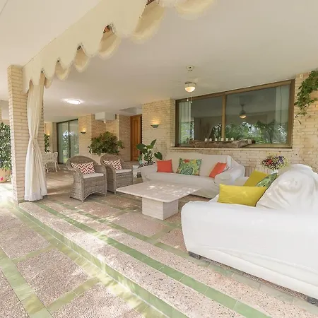 Aldar Villa El Albir