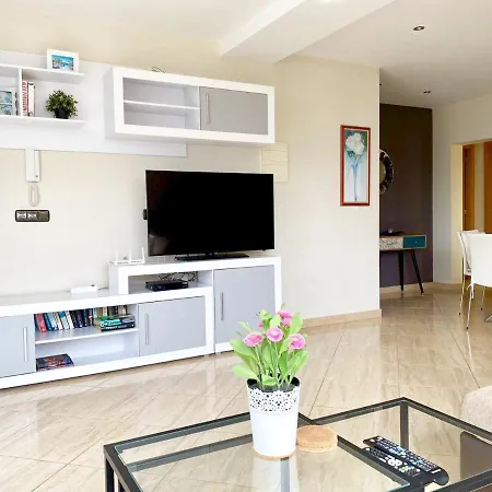 Paraiso Apartment *