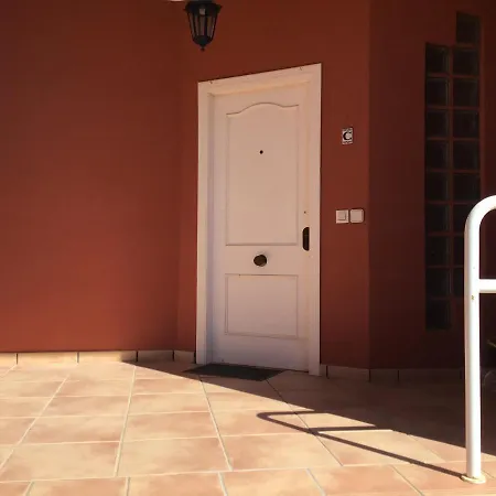 Paloma Blanca Apartment *