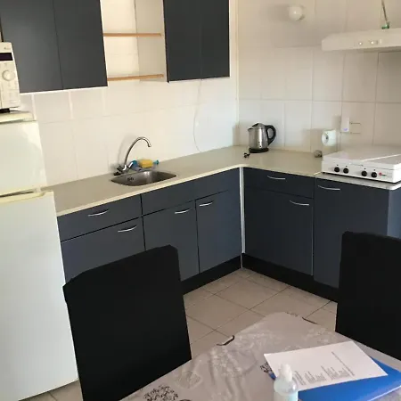 Paloma Blanca Apartment *