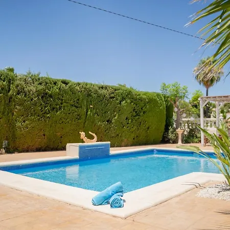 Villa Esturion *