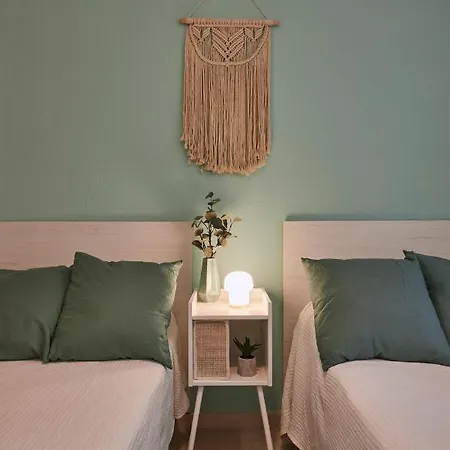 Apartment Bright Sunny Albir