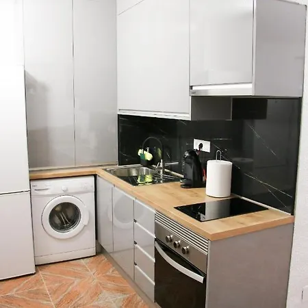 El Nuevo Faro Apartment
