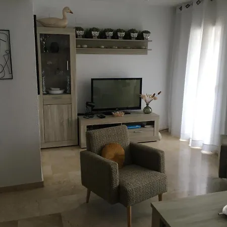 Mistral Apartment *