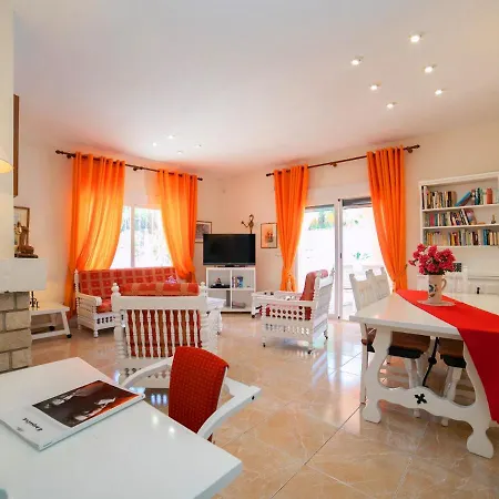 Holiday Casa Sandra *