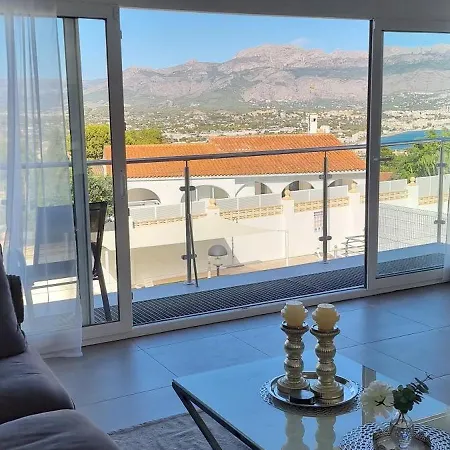 Magnificent View And Pool Holiday home