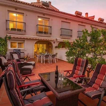 Holiday home Adosado En Zona Tranquila Del Albir