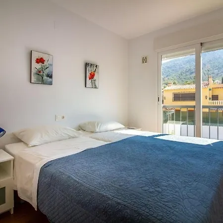 Holiday home Adosado En Zona Tranquila Del Albir *