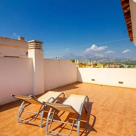 Holiday home Adosado En Zona Tranquila Del Albir