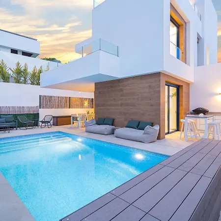 Trito Spaniahome Family Friendly Holiday home