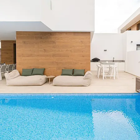 Trito Spaniahome Family Friendly Holiday home El Albir