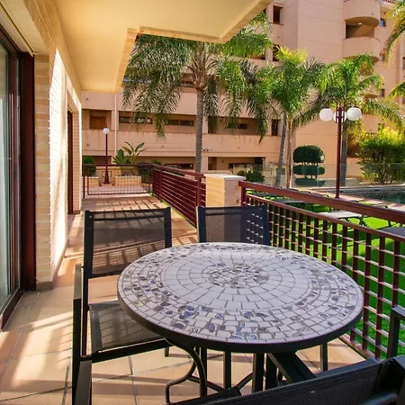 Albir Confort 3 Apartment *