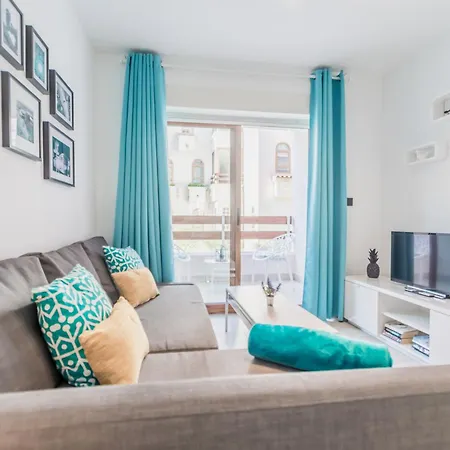 Apartment Renteando Albir