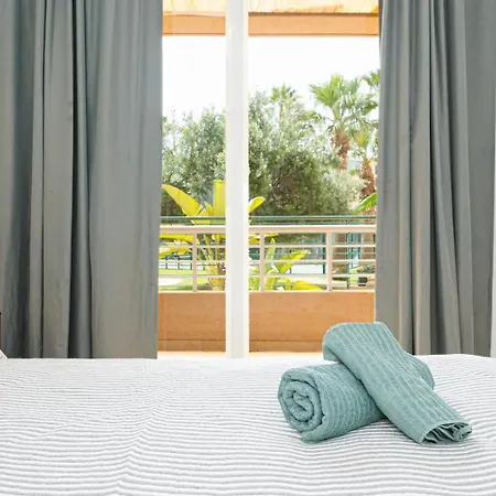 Alborada Golf Bajo Apartment