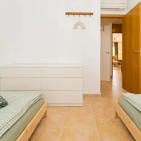 Alborada Golf Bajo Apartment *