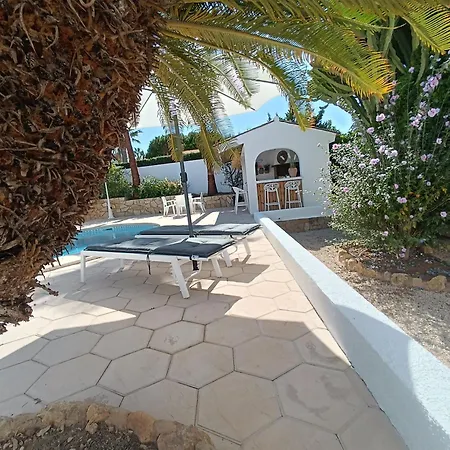 Casa La Siesta Albir Bed & Breakfast *
