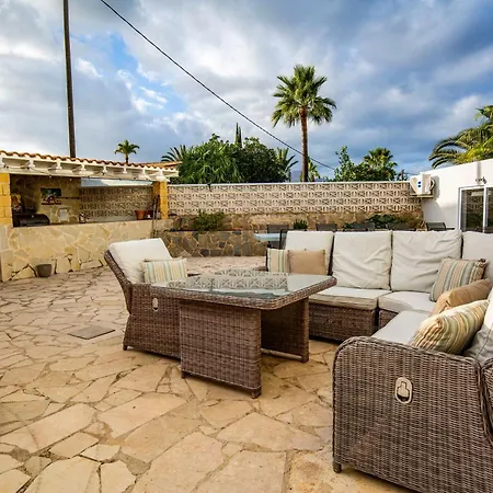 Beautiful Open 3 Bed Apartment El Albir