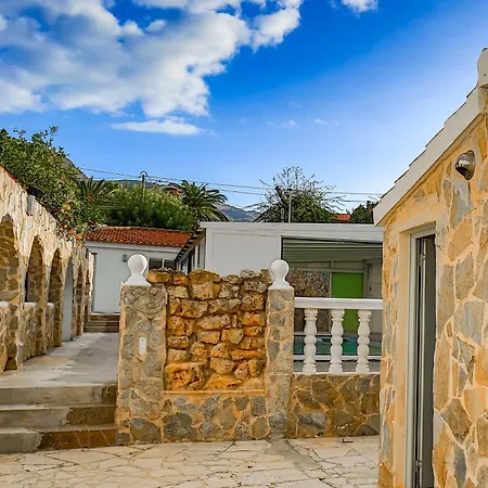 Luxury Private Complex *