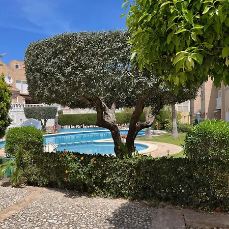 Apartment Casa Naru Albir, Duplex Met Ruim Terras En Buitenkeuken