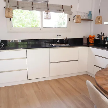 Casa Naru Albir, Duplex Met Ruim Terras En Buitenkeuken Apartment El Albir