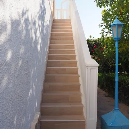 Casa Naru Albir, Duplex Met Ruim Terras En Buitenkeuken Apartment