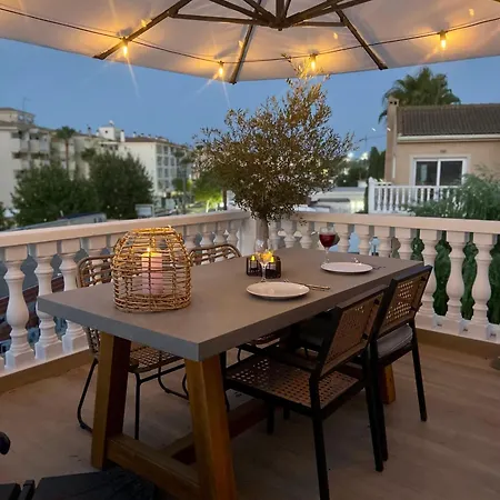 Casa Naru Albir, Duplex Met Ruim Terras En Buitenkeuken Apartment El Albir