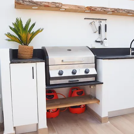 Casa Naru Albir, Duplex Met Ruim Terras En Buitenkeuken *