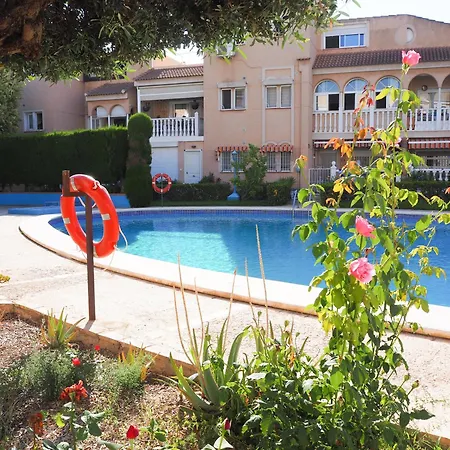 Casa Naru Albir, Duplex Met Ruim Terras En Buitenkeuken