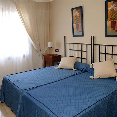 Apartamentos Albir Confort - Avenida III Apartment
