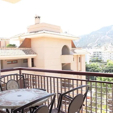 Apartamentos Albir Confort - Avenida III Apartment