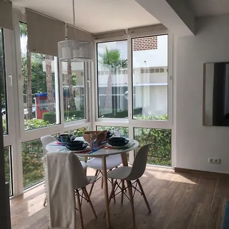 Esmeralda Apartment *