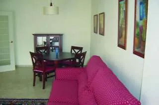 Albir Confort - Avenida 1 Dorm El Albir