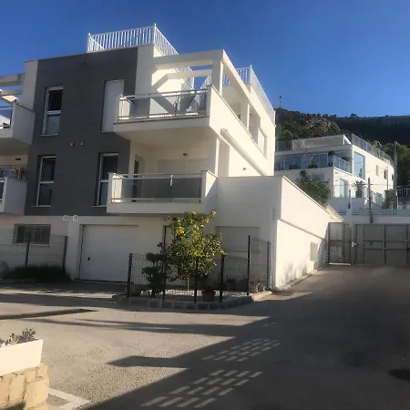 Monte Alto 2 Holiday home *