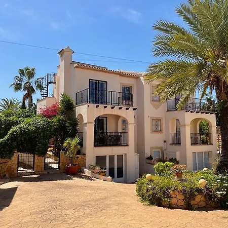 Casa Schaik El Albir