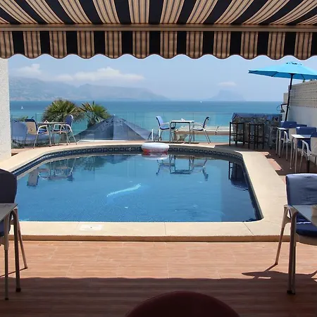 Hotel La Riviera *